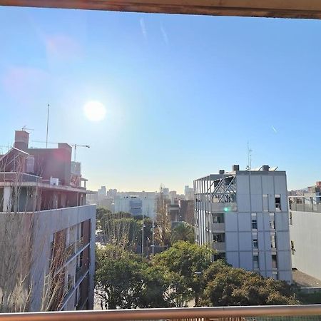 Large Terrace Luxury Apartment سان أدريان دي بيزوس المظهر الخارجي الصورة